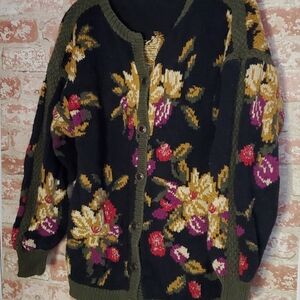 Vintage Robin Sinkler sweater woman's M/L cotton blend cardigan floral design